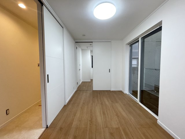 ＜LIBERi リーベリー＞練馬区旭町2丁目　生活快適エリア　限定1棟の洋室