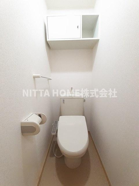 綾部市大島町魚梁ノ上のアパートのトイレ|温水洗浄便座のトイレです(^。^)