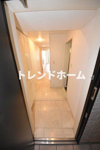 KAISEI本町の玄関|選べる家電プランあり！！