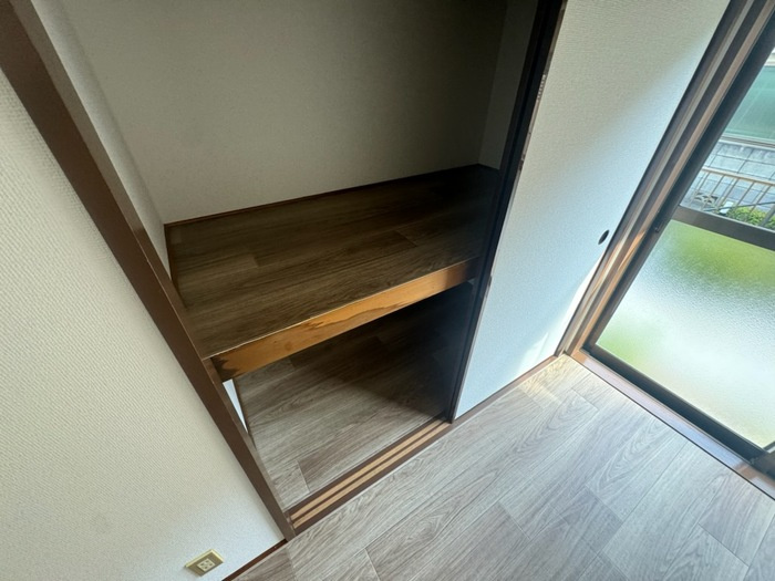 鴨下ハイツ　Bの収納