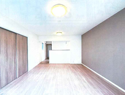 【居間・リビング】 | リバーサイドともぶち第一住宅34号棟