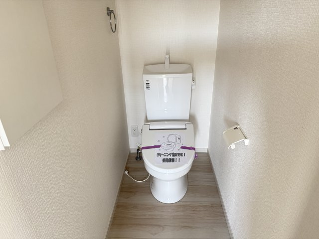 アーバンスタイル北群馬郡吉岡町9期　3号棟のトイレ|2階トイレです。清潔感のある白を基調としています。