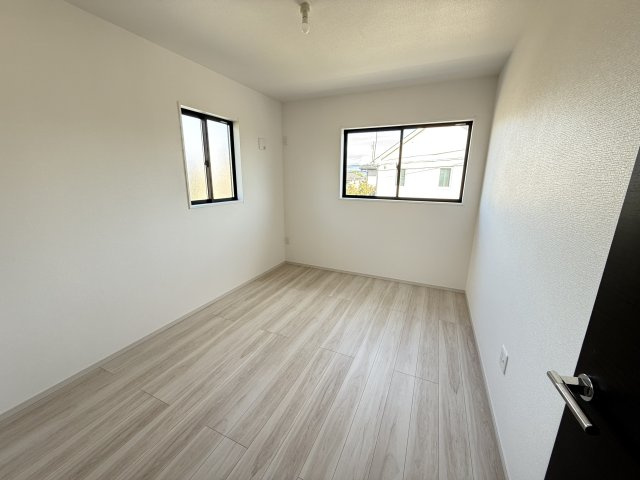 アーバンスタイル北群馬郡吉岡町9期　3号棟の洋室|２階洋室3です
