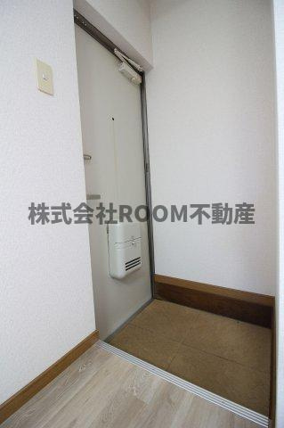 クレストコートBの玄関|落ち着いた玄関です