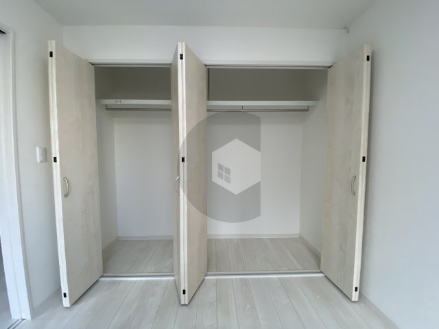 グロースコート弥刀の収納