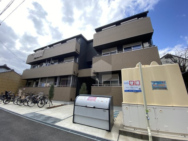 グロースコート弥刀の外観