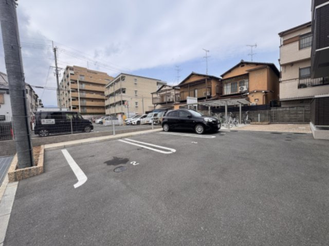 マルベリー瓜生Ⅱの駐車場
