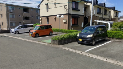 【駐車場】 | エスボワール B棟