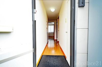 【玄関】 | レオパレスＲＡＶＥ | 設備・仕様は号室により異なる為、現況を優先致します。