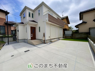 【駐車場】 | お車駐車スペース２台分ご用意しております♪
