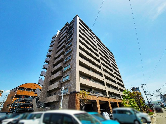 サーパス黒田の外観