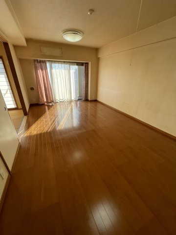 サーパス黒田の居間・リビング