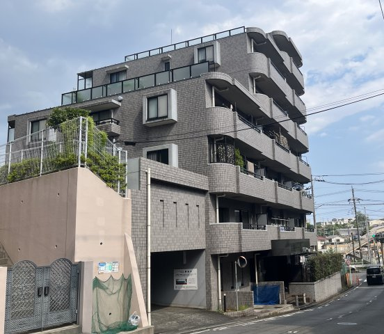 セトルコート長津田の外観