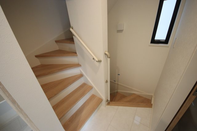 《仲介手数料無料》浦和区元町２丁目40-10(全1戸)新築一戸建てRESORT HOUSEの内装|撮影日 2025年5月26日 15:00 曇り