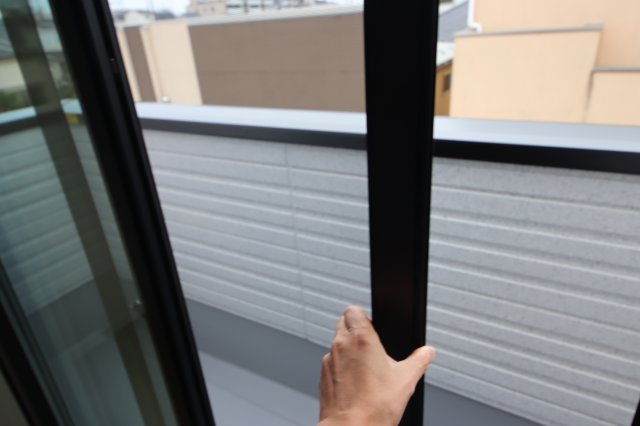 《仲介手数料無料》浦和区元町２丁目40-10(全1戸)新築一戸建てRESORT HOUSEのバルコニー|撮影日 2025年5月26日 15:00 曇り