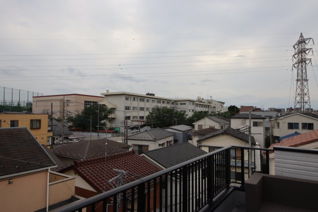 《仲介手数料無料》浦和区元町２丁目40-10(全1戸)新築一戸建てRESORT HOUSEの展望|撮影日 2025年5月26日 15:00 曇り