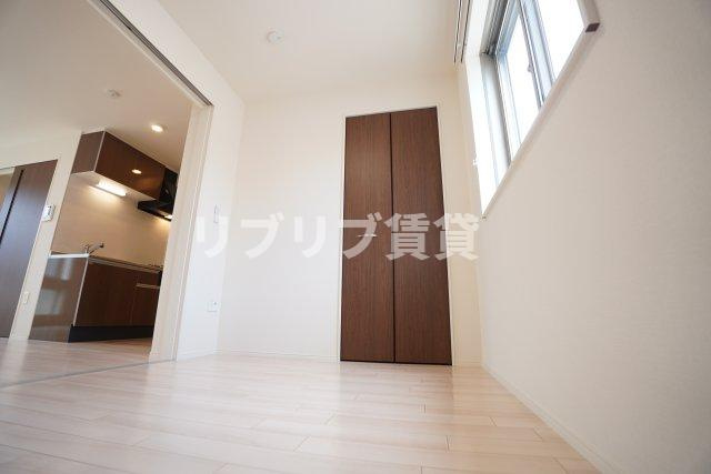 ガルデ寒川の寝室