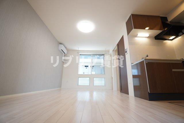 ガルデ寒川の居間・リビング