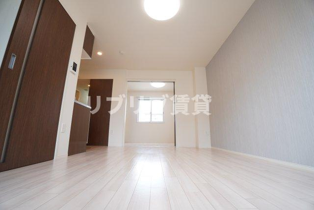 ガルデ寒川の居間・リビング