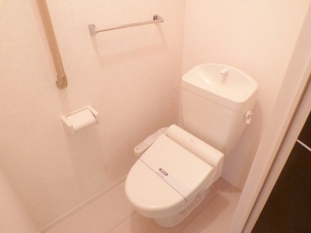 プラート　Aのトイレ