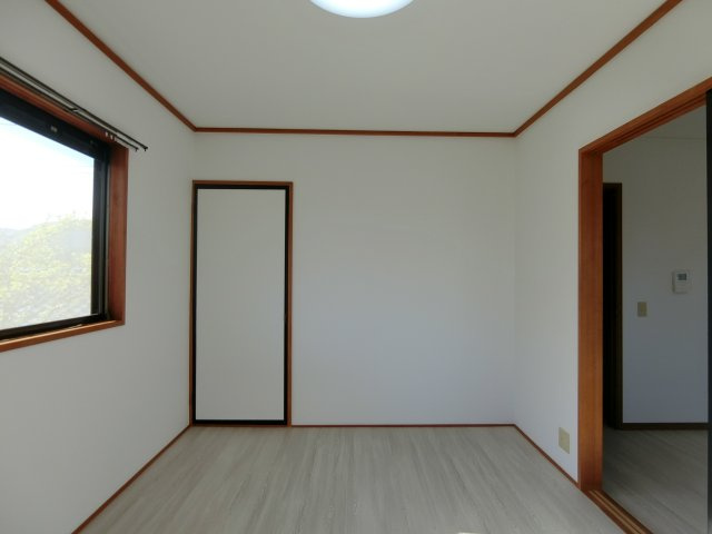 オークシティDの洋室