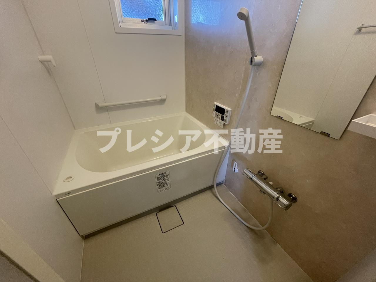 甲子園第3コーポラスの浴室