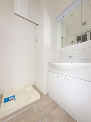 【設備】 | YOUR　MAISON宇品西 | 洗濯機置き場は室内にございます！