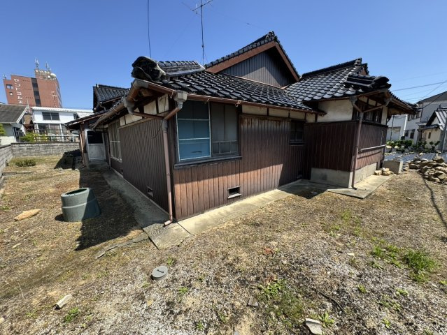 髙栄の周辺