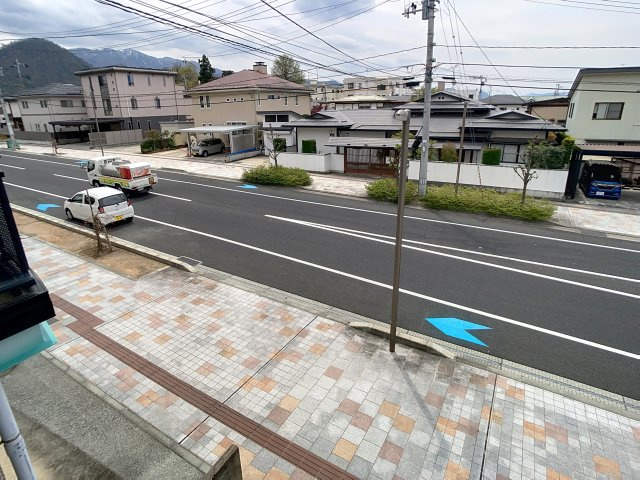 オリーブ東原の展望