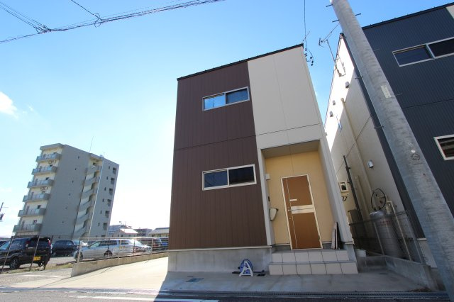 前後町大代1605-82KODATEXⅠの外観|外はこのようになっています