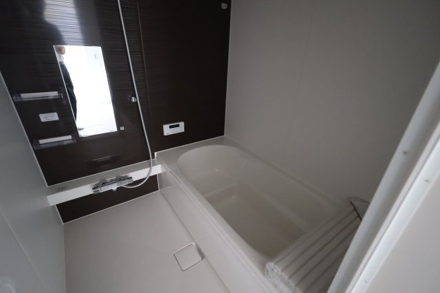 《仲介手数料無料》南区大字大谷口2541-6(全1戸)新築一戸建てリガーレの浴室|撮影日 2025年8月3日 15:40 晴れ