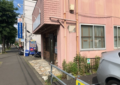 【外観】 | 第２石田ビル | 土地の前の道路に消火栓が設置されていることがあります。この場合、道路交通法第45条第1項により、駐車禁止の場所が指定されています。そのため、車庫などの駐車スペースをつくることができない場合があります。