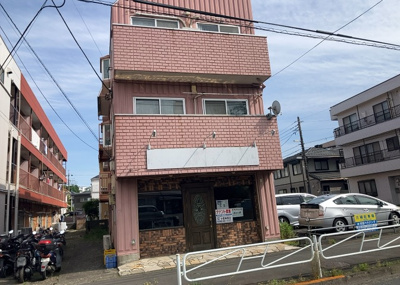 【外観】 | 第２石田ビル | 家を建てる前提で土地を探している場合、地盤の丈夫さは譲れない条件の一つです。地盤が脆弱だと追加工事が必要となります。また、過去に地盤沈下や液状化現象を起こした土地は、できるだけ避けた方がいいでしょう。