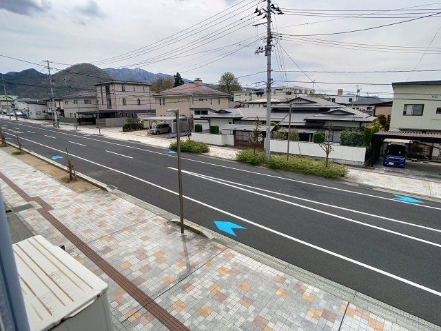 オリーブ東原の展望