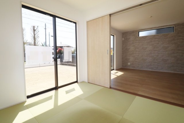 郡山市片平町字釜場　　　　１号棟　　　小山田小学校、郡山第６中学区の和室