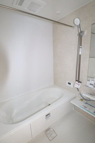 郡山市片平町字釜場　　　　１号棟　　　小山田小学校、郡山第６中学区の浴室