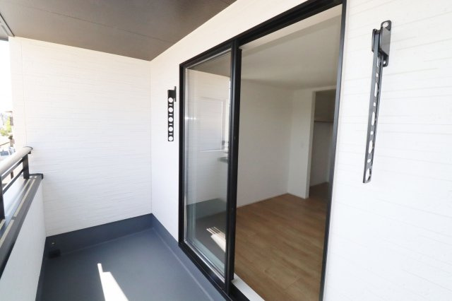 郡山市片平町字釜場　　　　１号棟　　　小山田小学校、郡山第６中学区のバルコニー