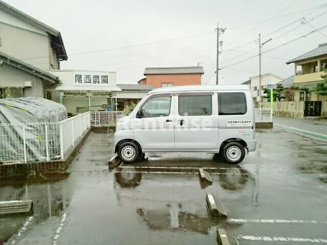 フォレスト・ケイ　参番館の駐車場