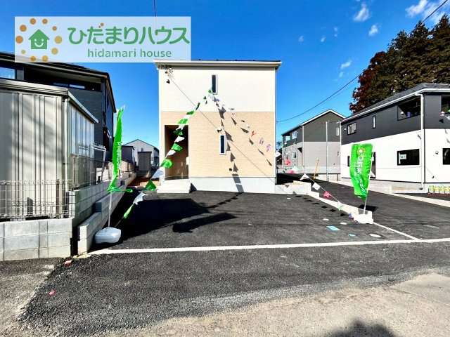 【駐車場】 | 土浦市神立町　中古未入居物件 | マイホームなら駐車場代がかかりません。しかも、自宅の駐車場で洗車ができます！今までコイン洗車に行っていた手間も省けて、節約にもつながります(^^♪