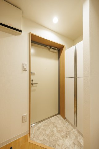 【玄関】 | 【防音マンション】プロス千歳烏山 らしくらす