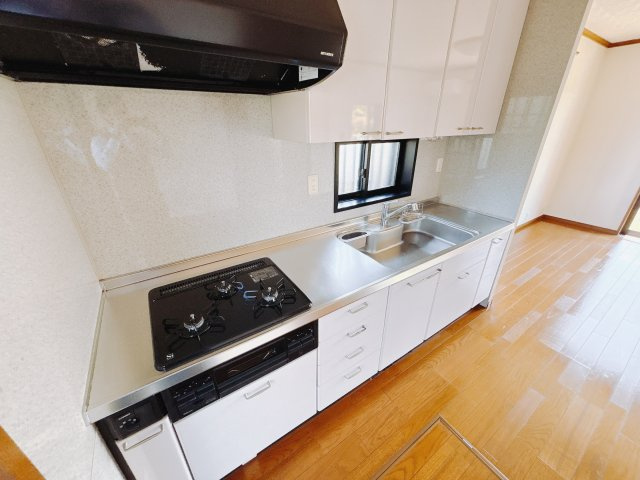 【中古戸建】安中市安中一丁目のキッチン|■キッチン