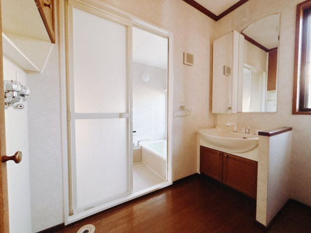 【中古戸建】安中市安中一丁目の独立洗面台|■洗面室