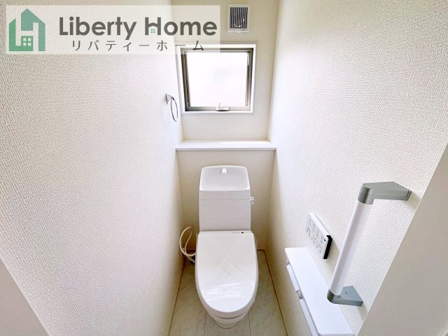 常陸太田市金砂郷第4　新築戸建　のトイレ