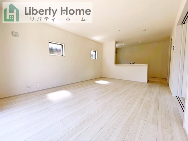 常陸太田市金砂郷第4　新築戸建　の居間・リビング