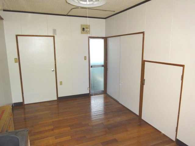 神田アパート　の居間・リビング