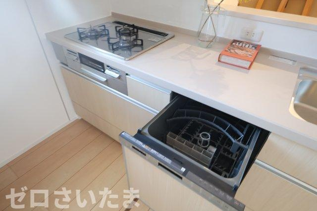 《仲介手数料無料》南区大字広ヶ谷戸567新築一戸建てコンフォートヒルズのキッチン|撮影日 2025年10月30日 14:40 晴れ