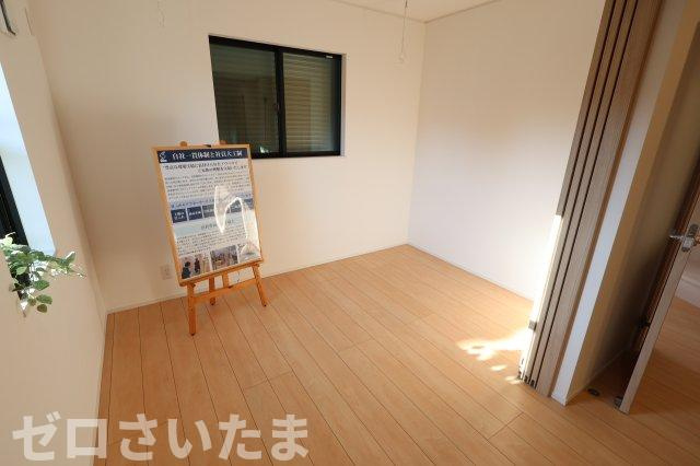 《仲介手数料無料》南区大字広ヶ谷戸567新築一戸建てコンフォートヒルズの居間・リビング|撮影日 2025年10月30日 14:40 晴れ