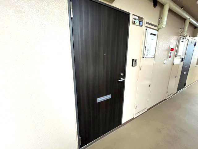 シティコーポパルナス新所沢の玄関