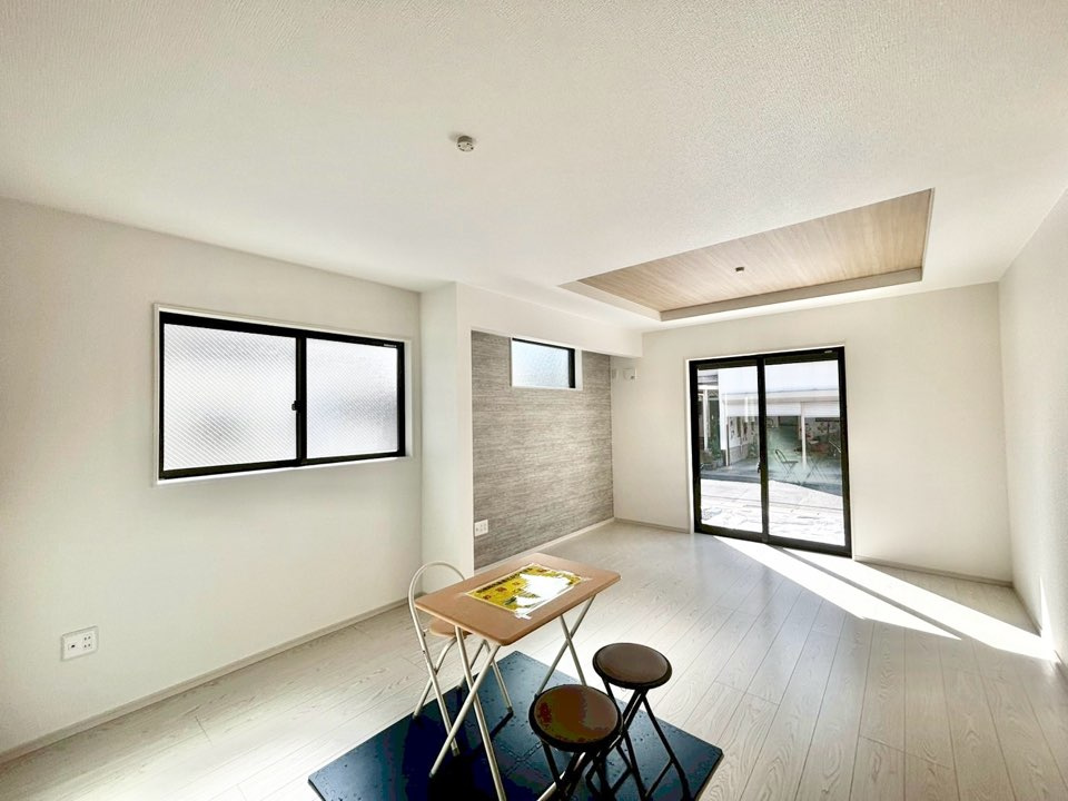エルデ豊明市新田町1期　全2棟　新築戸建の居間・リビング
