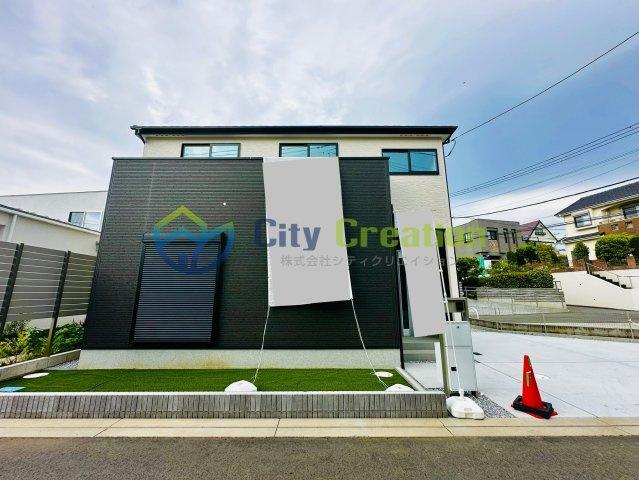 中郡大磯町生沢　全7棟　1号棟の外観